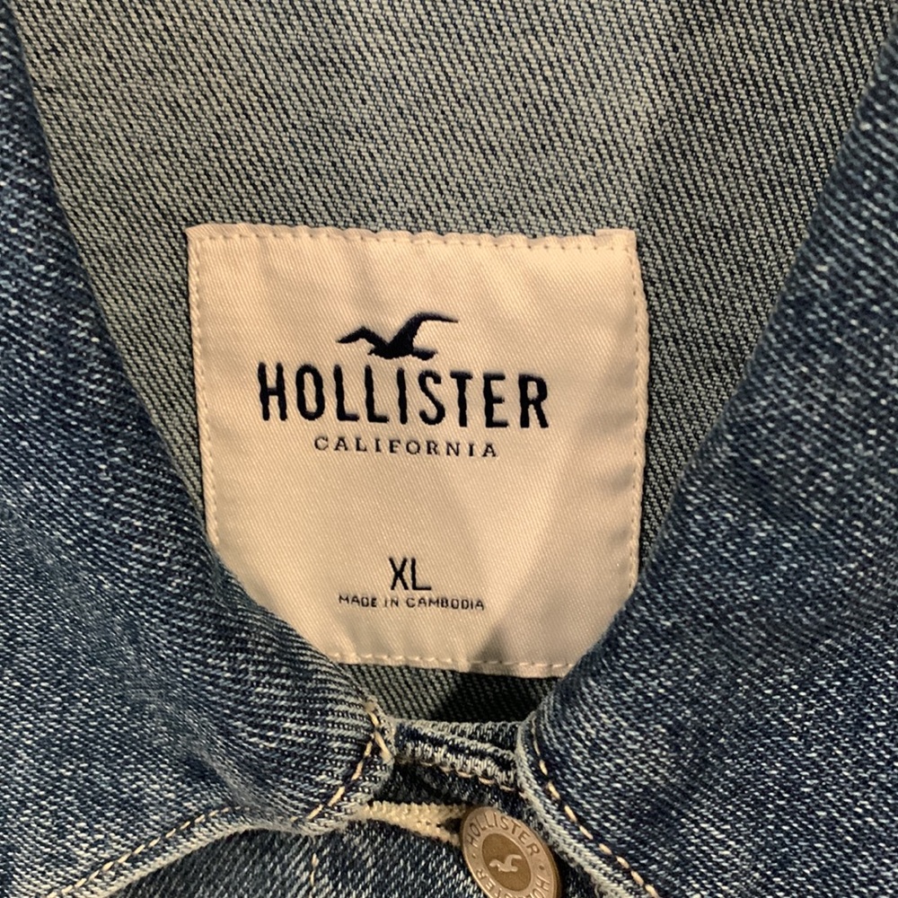 Jean jacket - Picture 2 of 3